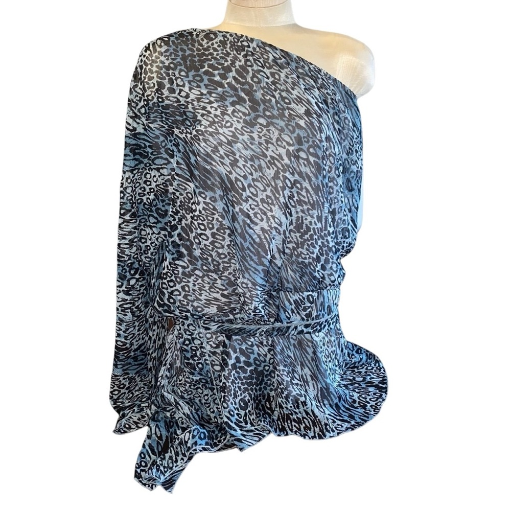Urban Behavior Leopard Print One Shoulder Side Tie Blouse Blue Size 12